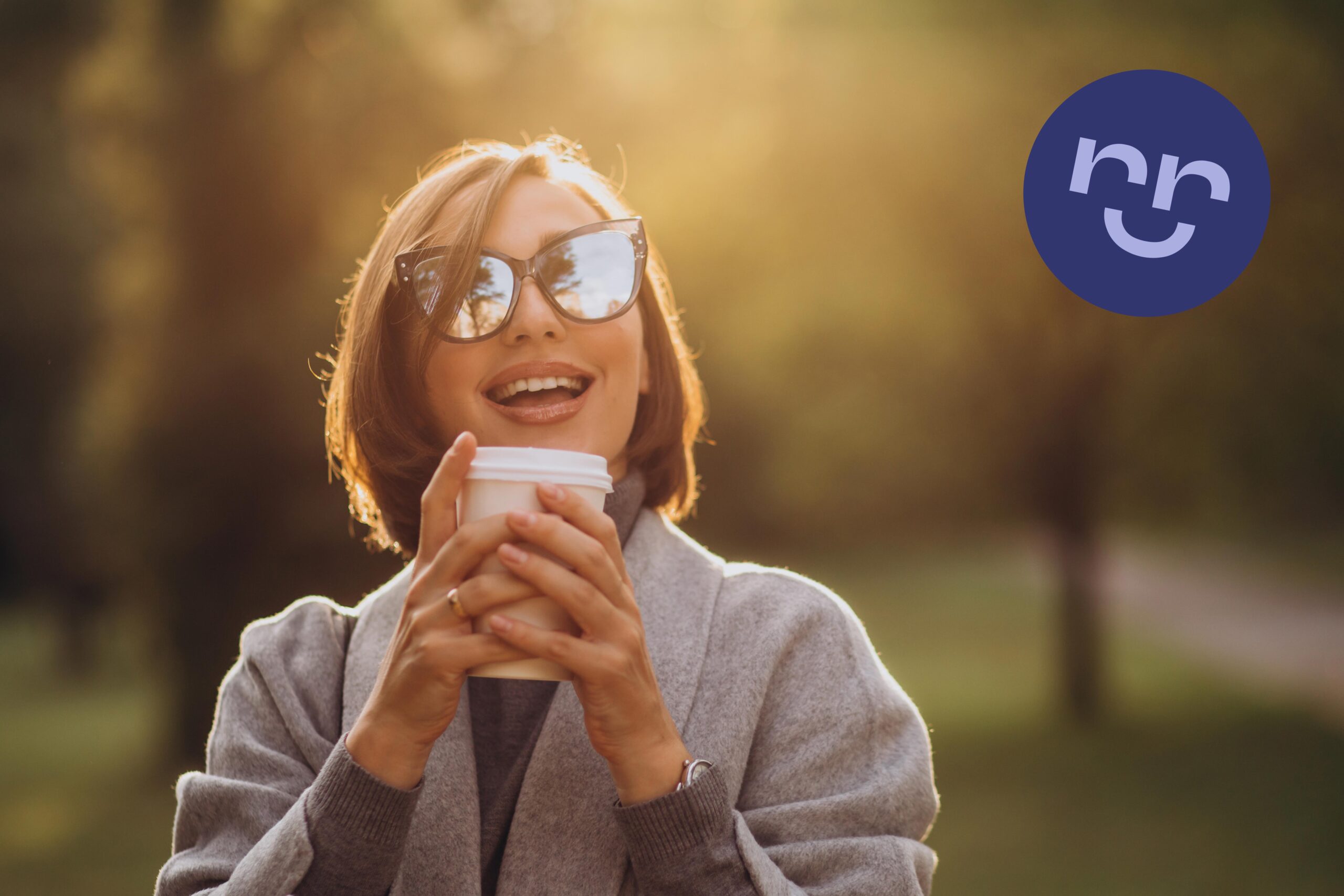 O cafea caldă savurată fără nicio urmă de disconfort arată cum ar trebui să se simtă fiecare gură băută